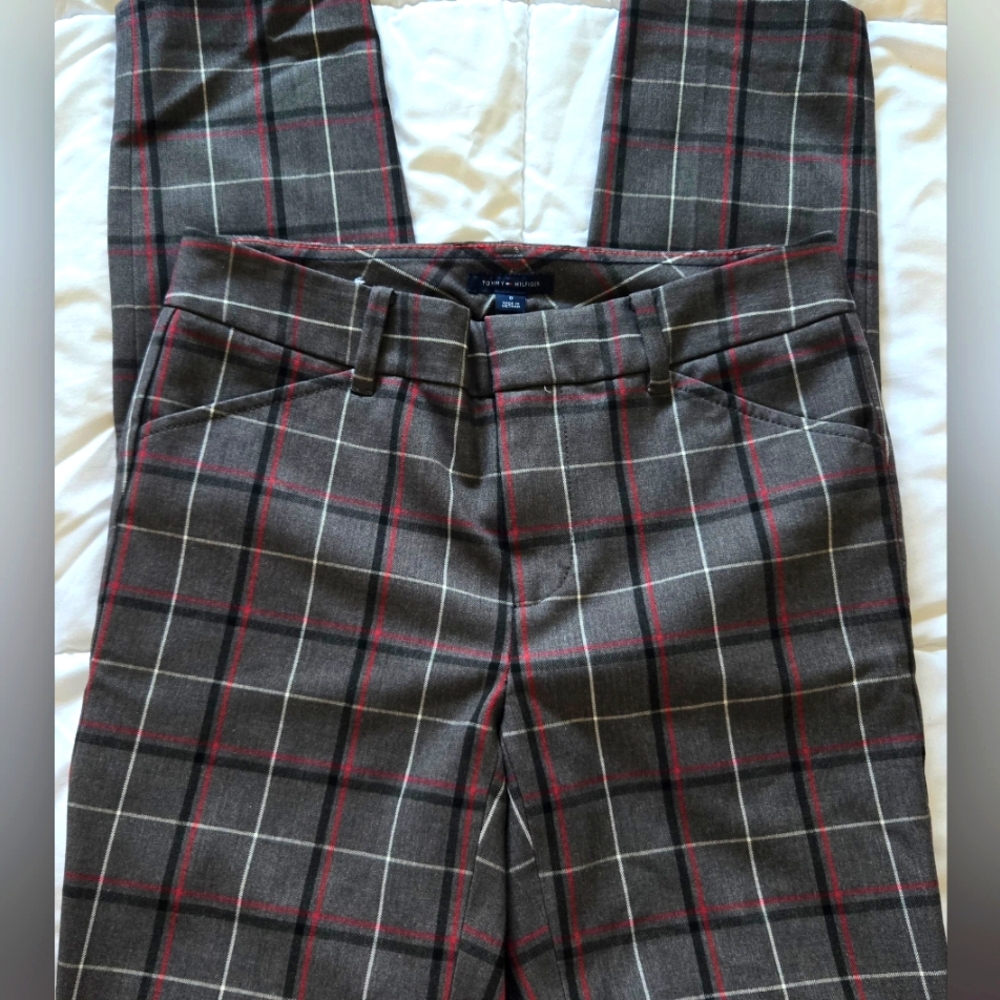 Tommy Hilfiger Sliming Plaid Skinny Pants Gray and Red Size 0